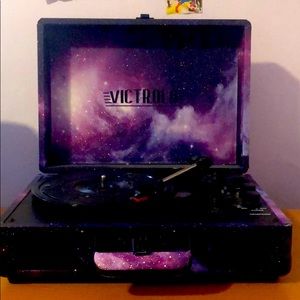 Galaxy vintage record player